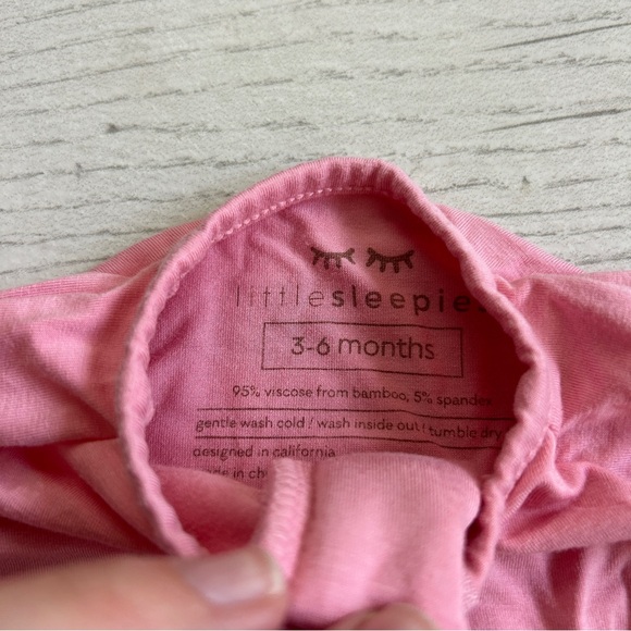 Little Sleepies Light Pink Pajamas Size 3-6 Months Baby Girl - Picture 3 of 5
